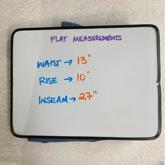 Levi’s Med Wash High Rise Wedgie Jeans 24 - Picture 7 of 15